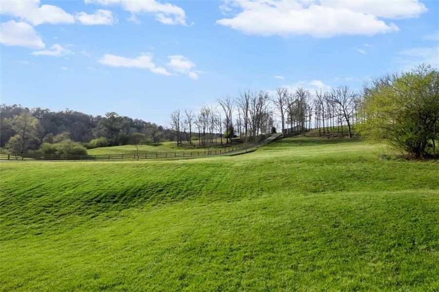 Natural landscape and outdoor views near  in Talking Rock (Image 38).