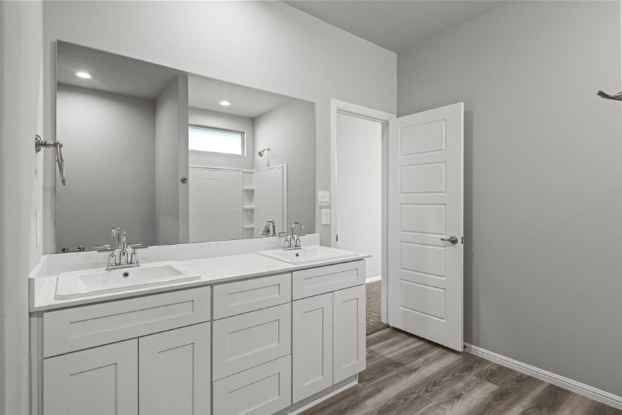 Representative furnished interior of a home built from the Tupelo by D.R. Horton in Yukon Ridge, Odessa (Image 9). Representative furnished interior of a home built from the Tupelo by D.R. Horton in Yukon Ridge, Odessa (Image 9).