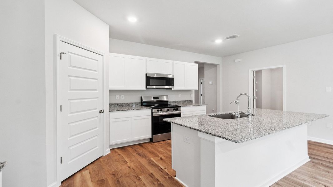 Furnished interior view inside a new home in Wesley Park, Crawfordville (Image 6).