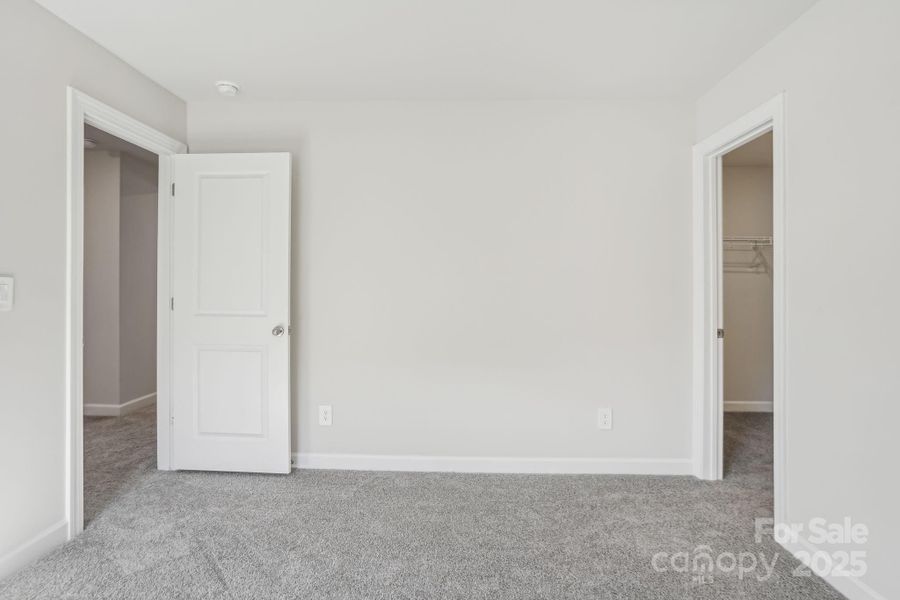 Photo is not of the actual home, but is an inspirational photo of builder’s model home and may depict options, furnishings, and/or decorator features that are not included