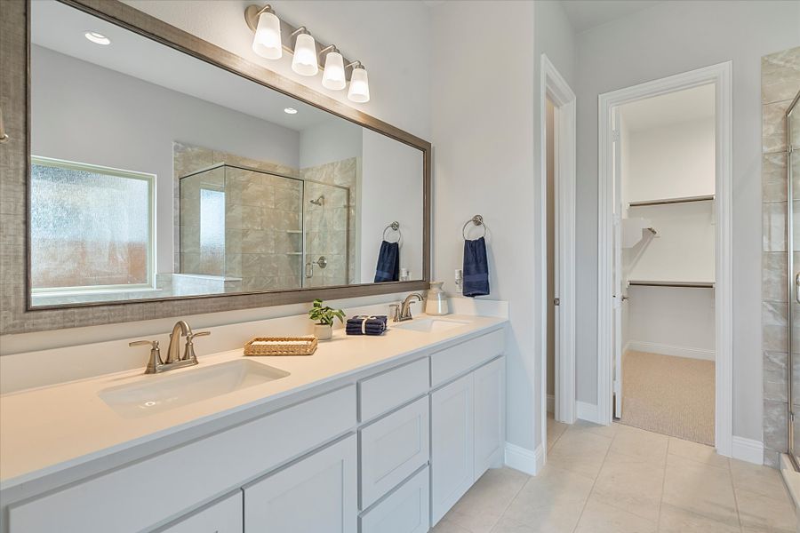 Representative furnished interior of a home built from the Frio by Windsor Homes in Villas at Long Branch, Rowlett (Image 15). Representative furnished interior of a home built from the Frio by Windsor Homes in Villas at Long Branch, Rowlett (Image 15).