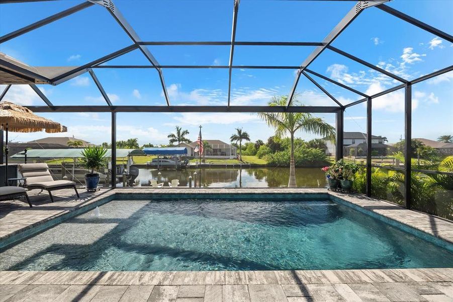 Exterior details and patio area of a home in , Port Charlotte (Image 22).
