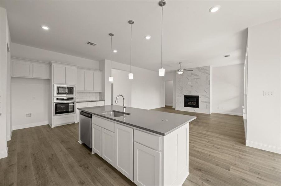 947 Richard Pittman- Kitchen (1) 947 Richard Pittman- Kitchen (1)