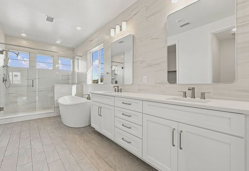 Homesite 12 Primary Bath - 14 of 21
