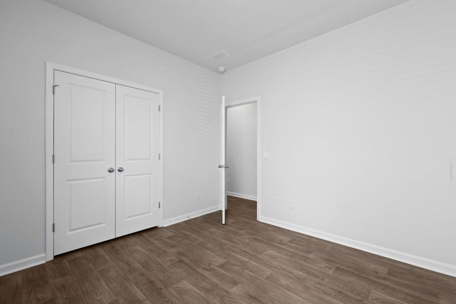 Spacious, unfurnished interior of a new home in Pine Hills at Cane Bay, Summerville (Image 12).