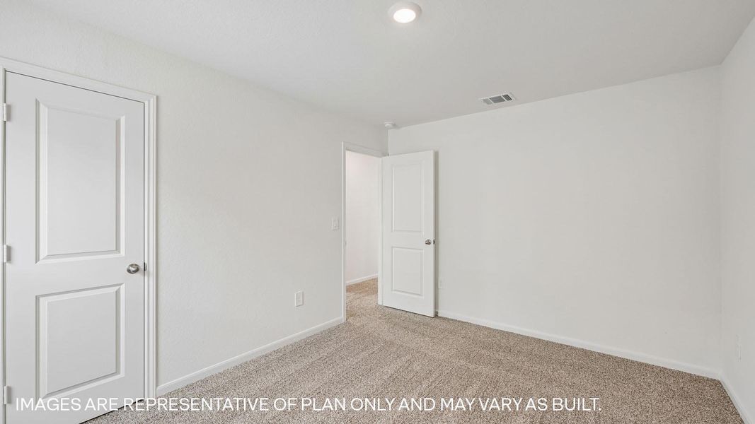 Spacious, unfurnished interior of a new home in Prairie Lakes, Buda (Image 28).
