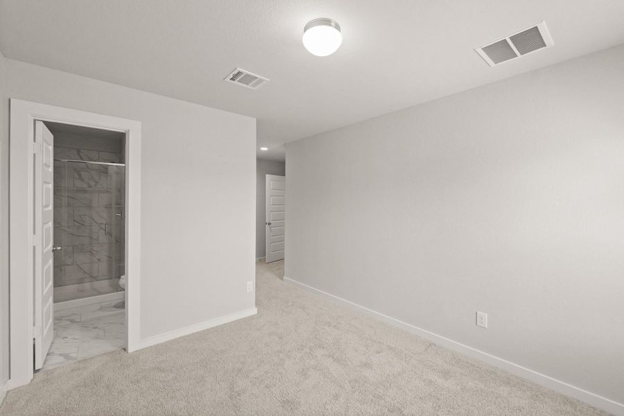 Spacious, unfurnished interior of a new home in Cypresswood Landing, Humble (Image 16).