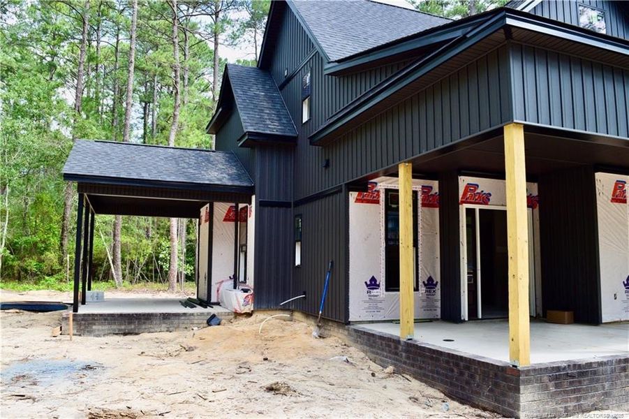 Side porch to be screened in
