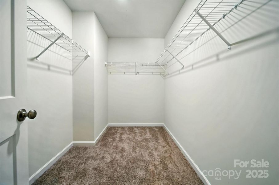 Spacious, unfurnished interior of a new home in , Hickory (Image 19).