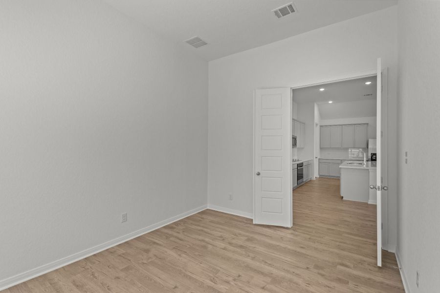 New Home in Castroville, TX.  - Slide 8