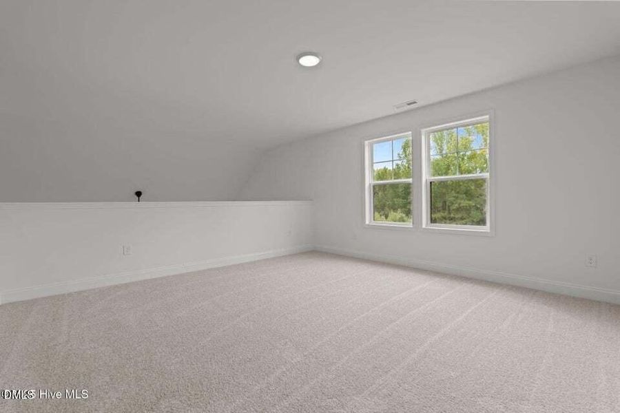 20250919205830649591000000-o 20250919205830649591000000-o