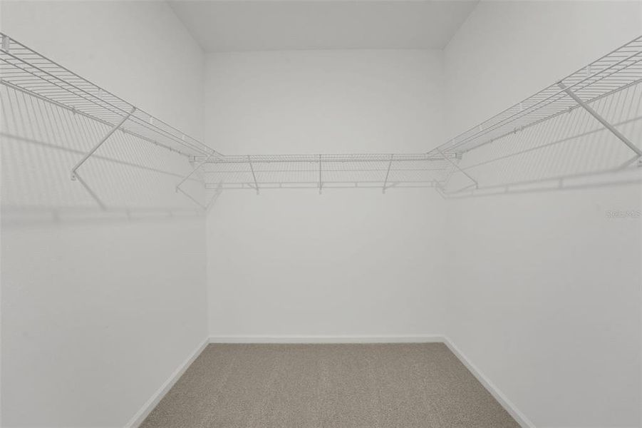 Spacious, unfurnished interior of a new home in Willowbrook North, Winter Haven (Image 23).