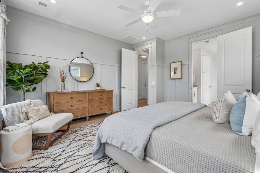 Furnished interior view inside a new home in Miller's Crossing, Johns Island (Image 61).