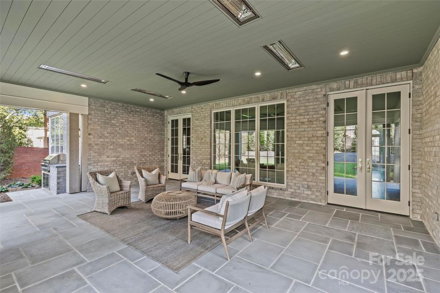 Image 44 of a home in .