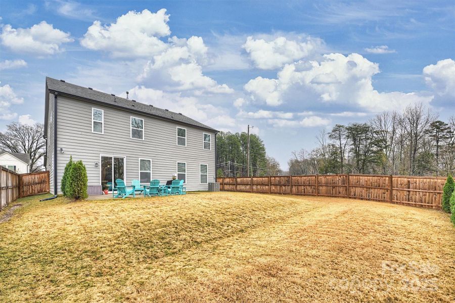 Exterior details and patio area of a home in , Charlotte (Image 24).