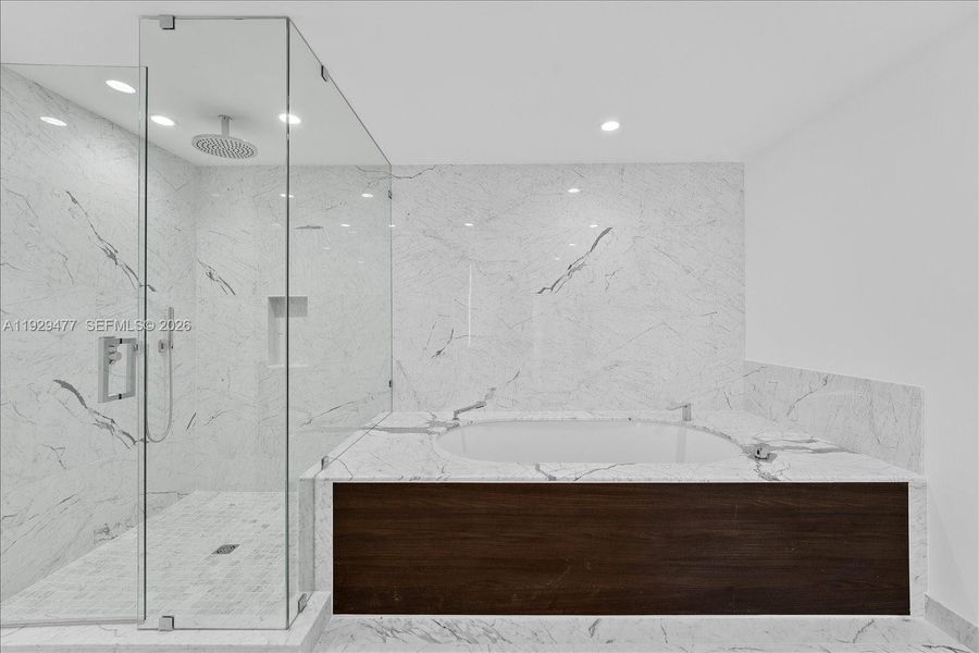 Image 39 of a home in Onda.