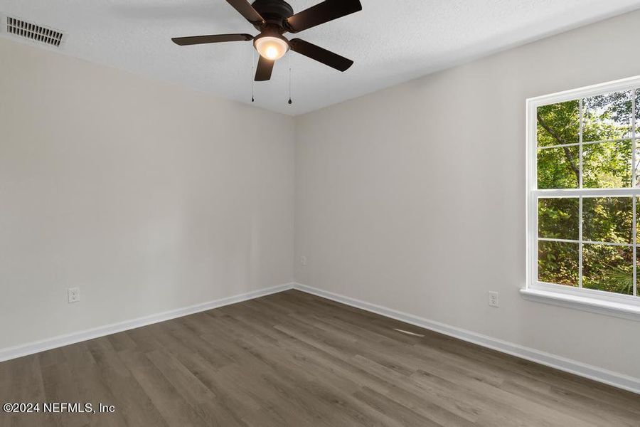 Spacious, unfurnished interior of a new home in , Jacksonville (Image 42).