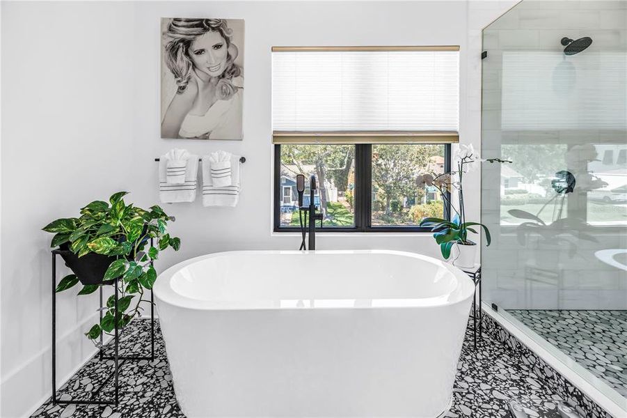 Furnished interior view inside a new home in , St. Petersburg (Image 69).