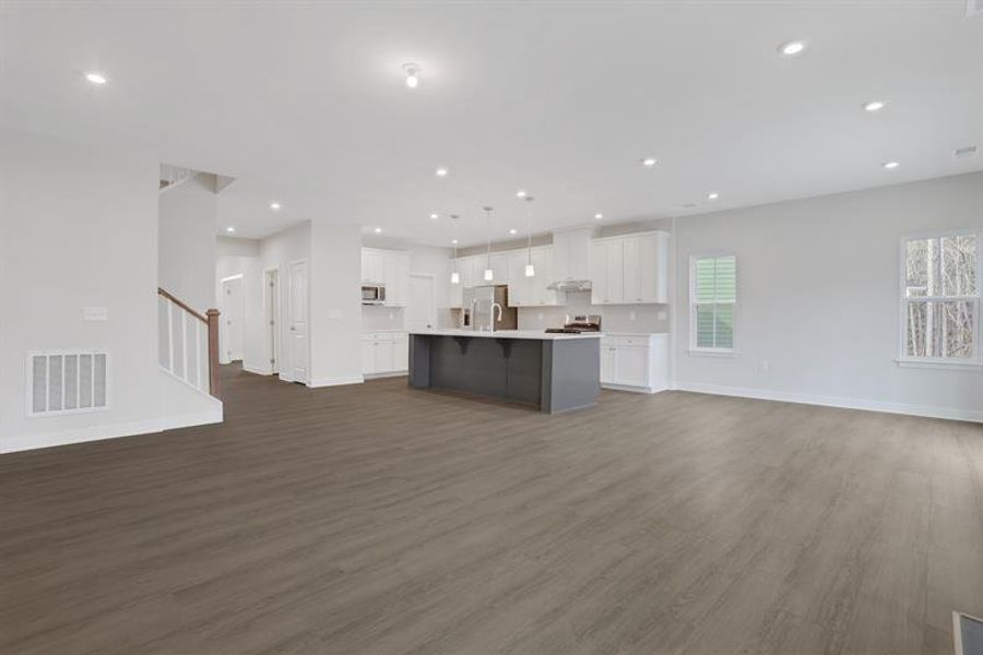 Image 44 of a home in Crystal Falls.