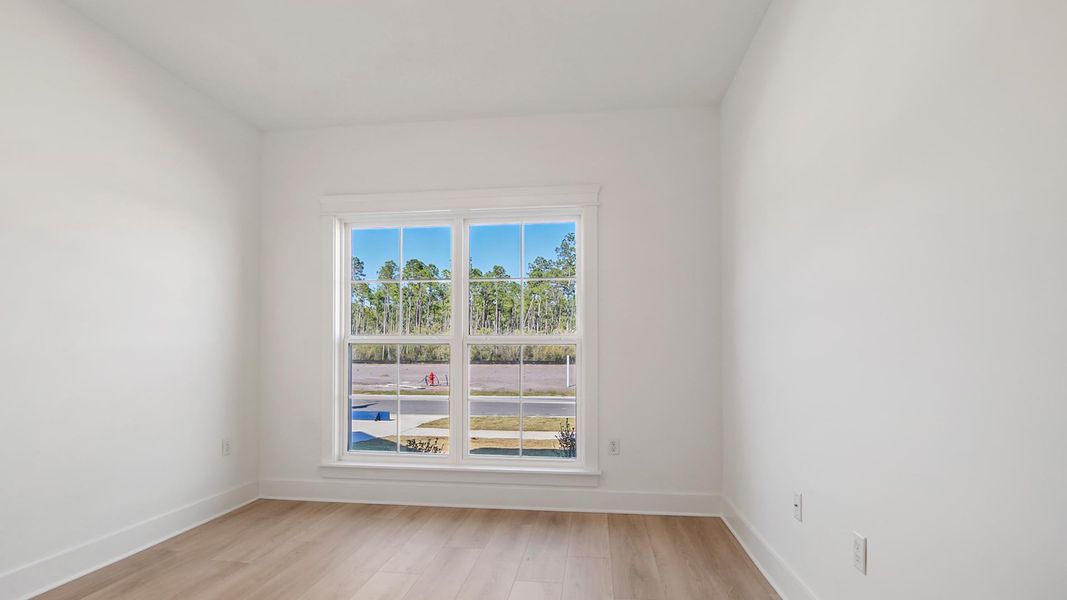 Spacious, unfurnished interior of a new home in Breakfast Point East Phase II, Panama City Beach (Image 27). Spacious, unfurnished interior of a new home in Breakfast Point East Phase II, Panama City Beach (Image 27).