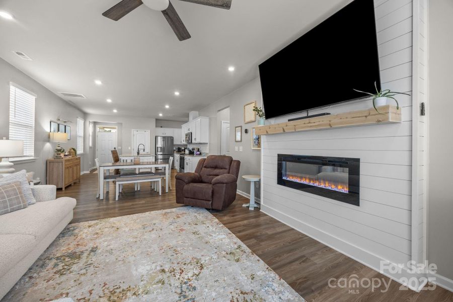 Furnished interior view inside a new home in The Meadows at Asbury Ridge, York (Image 32). Furnished interior view inside a new home in The Meadows at Asbury Ridge, York (Image 32).