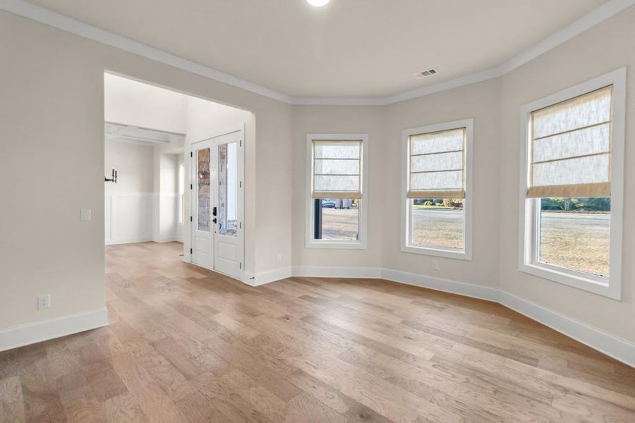 Spacious, unfurnished interior of a new home in , Flowery Branch (Image 22).