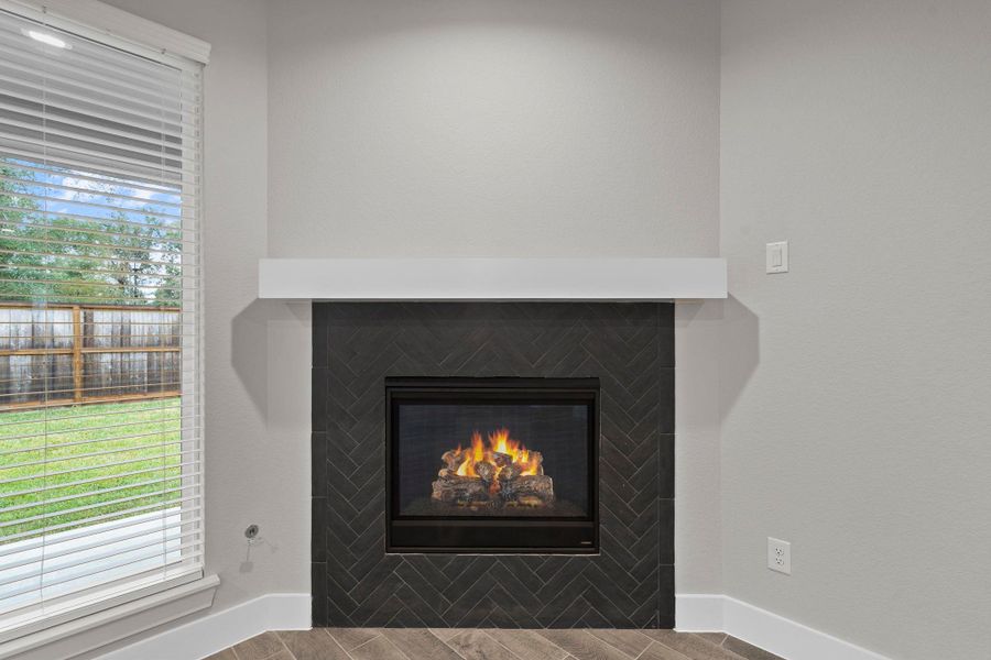 Close-up of interior finishes inside a home in Barton Creek Ranch, Conroe (Image 8).