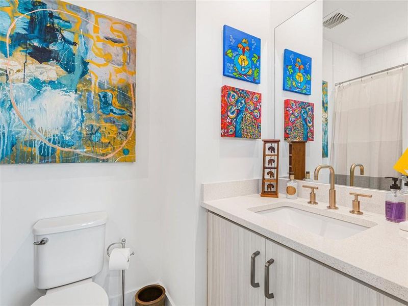 Furnished interior view inside a new home in , Atlanta (Image 30).