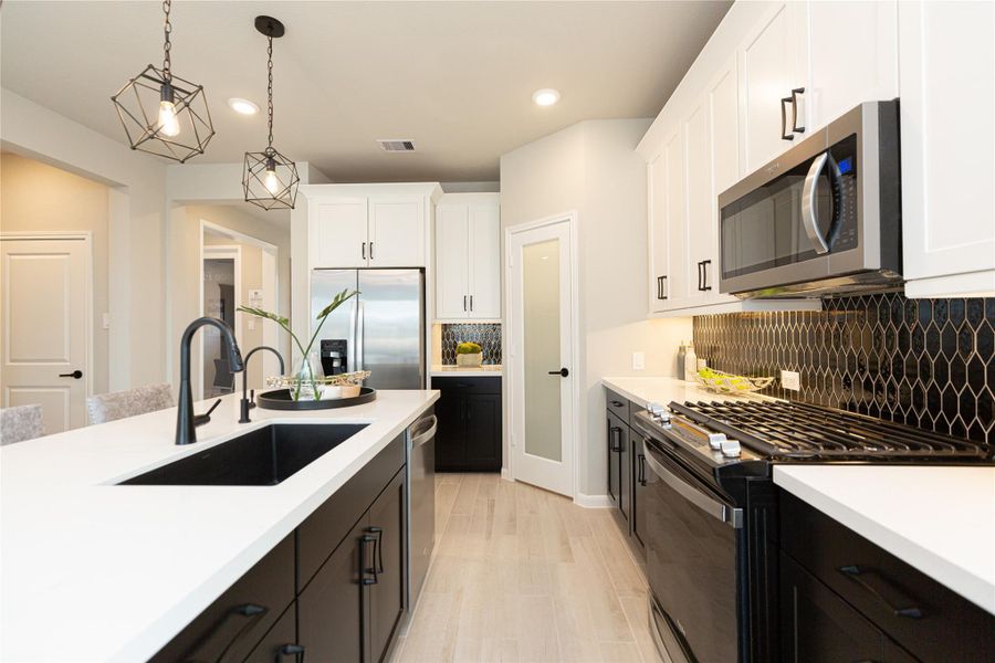 Furnished interior view inside a new home in , Conroe (Image 16).