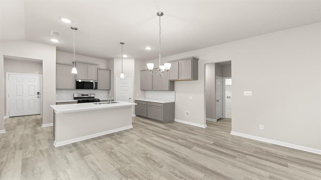 10. 1734 Coachman - Dining (3)