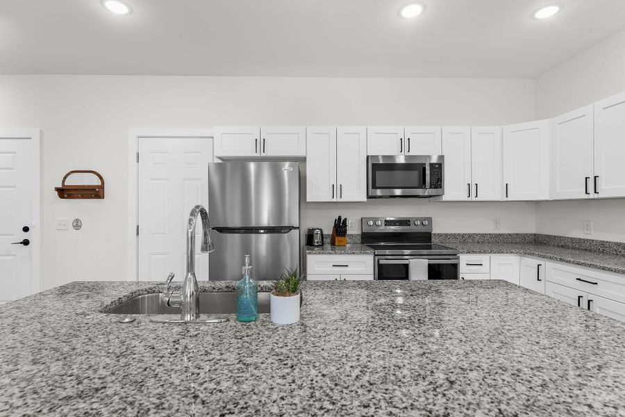 Furnished interior view inside a new home in , Hanahan (Image 18).