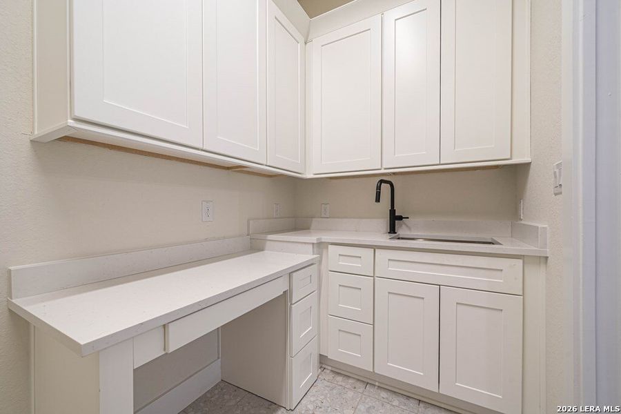Furnished interior view inside a new home in , Kerrville (Image 6).