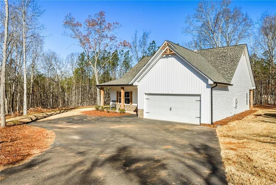 Front exterior of a new home in , Rockmart, GA, highlighting curb appeal (Image 2). Front exterior of a new home in , Rockmart, GA, highlighting curb appeal (Image 2).