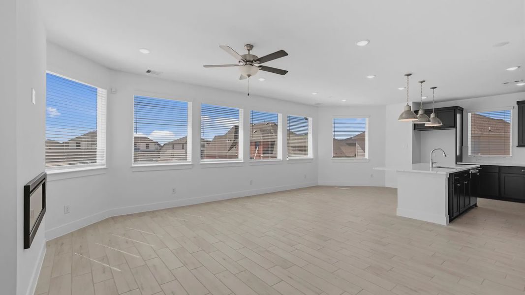 Representative unfurnished interior of a home built from the Oakdale by Chesmar Homes in Bridgeland Courtyard, Cypress (Image 16).