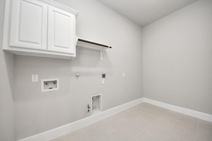 Spacious, unfurnished interior of a new home in Sienna 70', Missouri City (Image 34). Spacious, unfurnished interior of a new home in Sienna 70', Missouri City (Image 34).