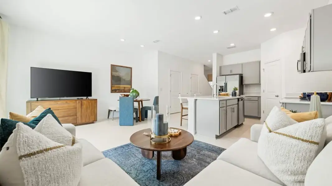 Furnished interior view inside a new home in The Towns at Tiburon, Nokomis (Image 12).