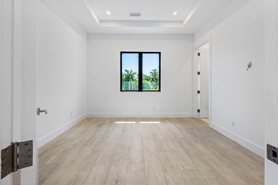 Spacious, unfurnished interior of a new home in , Delray Beach (Image 97).