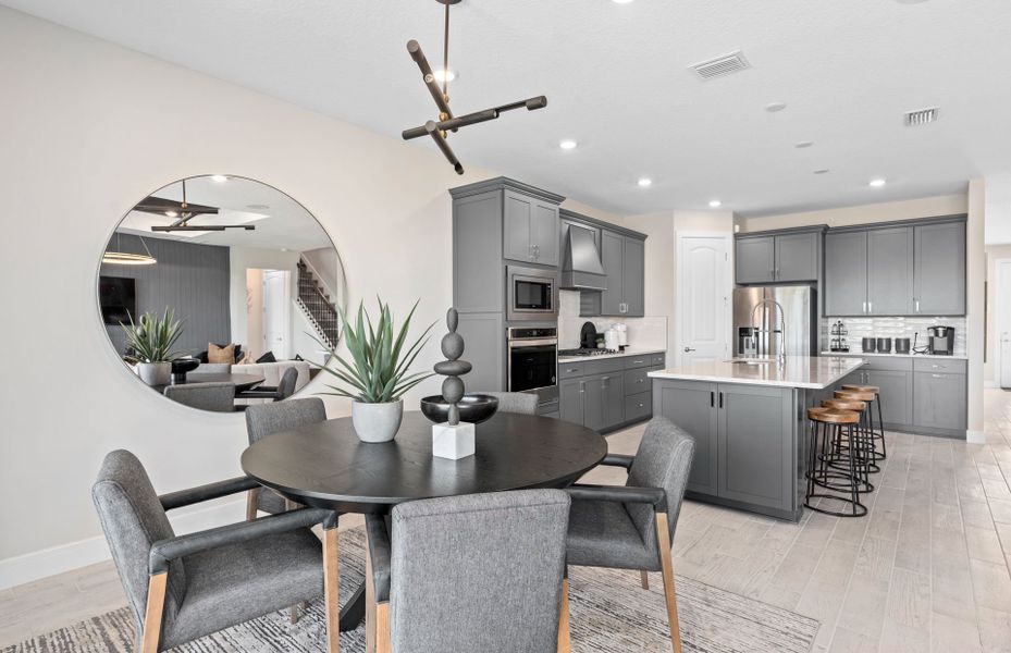Furnished interior view inside a new home in Willow Ridge, Montverde (Image 4).