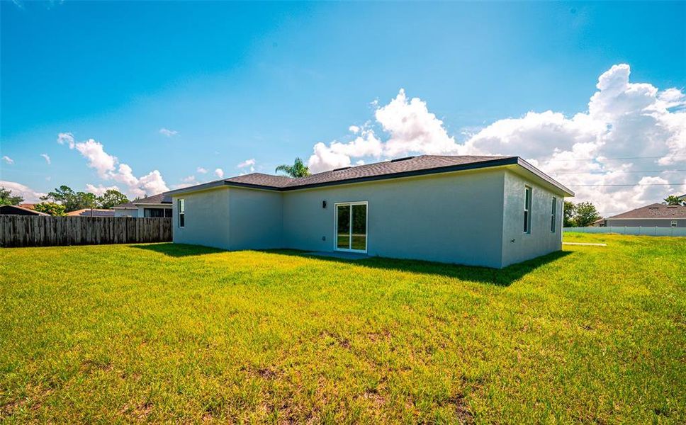 Exterior details and patio area of a home in , Kissimmee (Image 22).