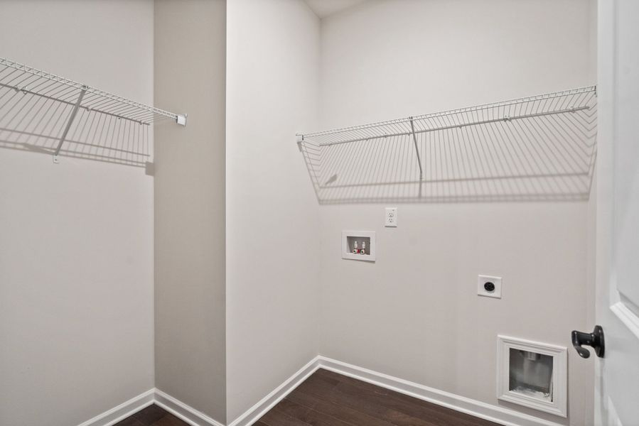Representative unfurnished interior of a home built from the The Glenwood D by Davidson Homes LLC in Kelly Preserve, Loganville (Image 32).