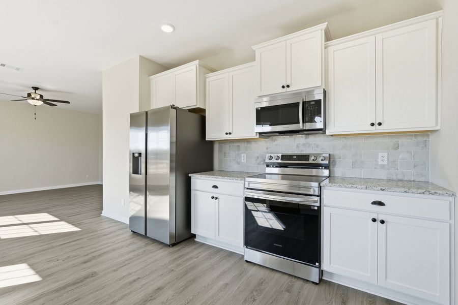 Representative furnished interior of a home built from the The Chatman by RTS Homes in The Gardens at 15 West, Hinesville (Image 12).
