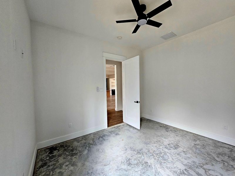 Spacious, unfurnished interior of a new home in , New Caney (Image 10).