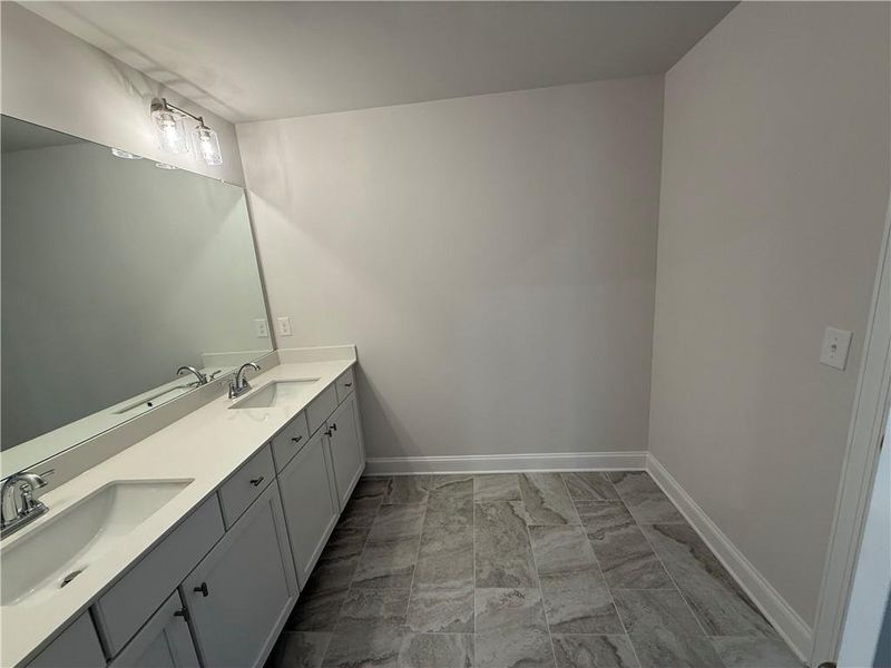 Image 48 of a home in .