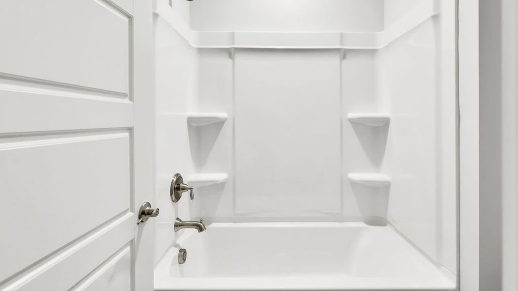 Close-up of interior finishes inside a home in Vineyard Trail, Jacksonville (Image 18).