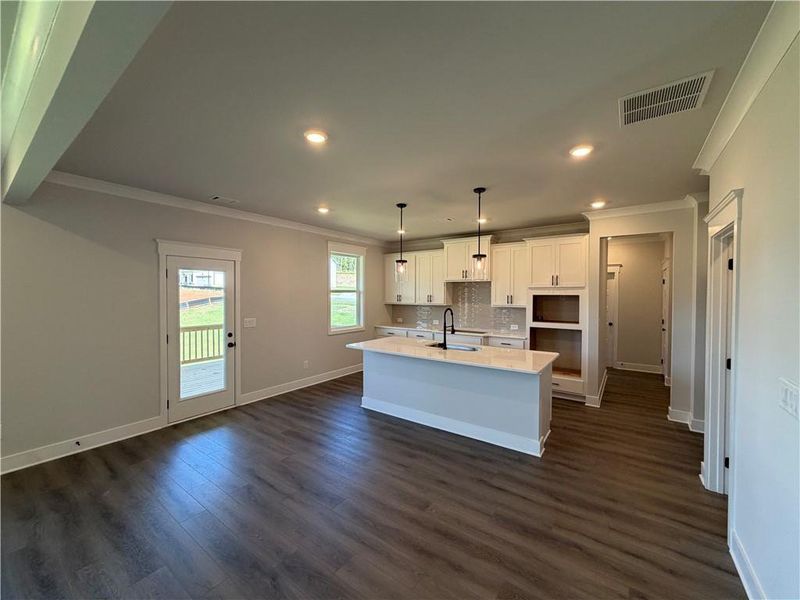 Furnished interior view inside a new home in Mallard’s Landing, Jefferson (Image 6).