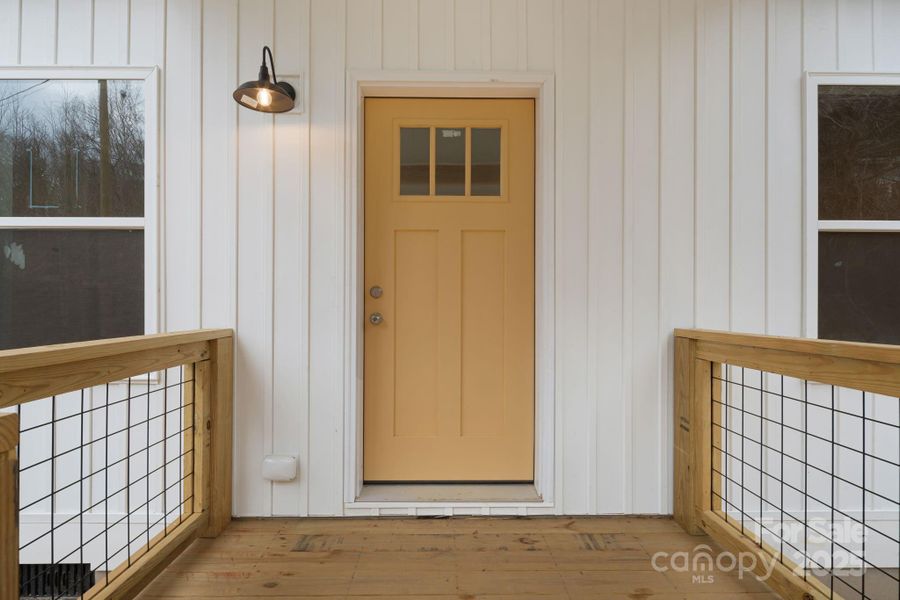 Exterior details and patio area of a home in , Swannanoa (Image 21).