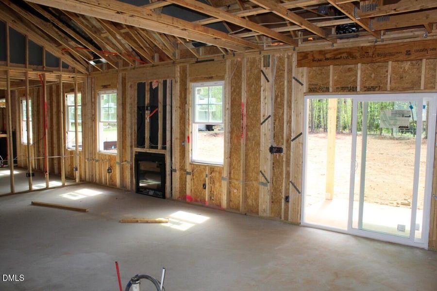 IMG_7541 (Medium) IMG_7541 (Medium)