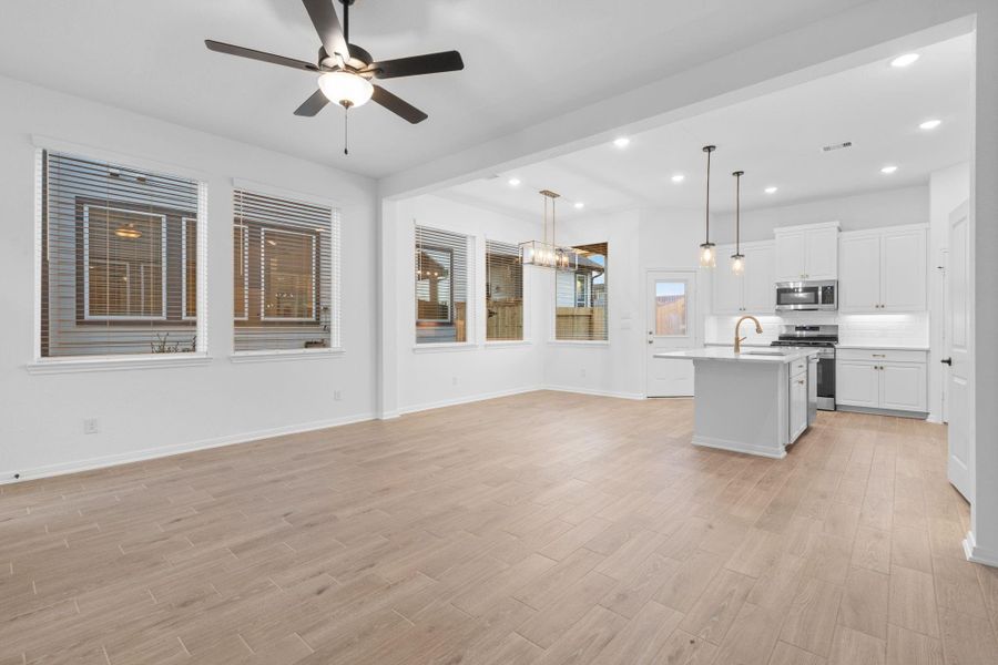 Spacious, unfurnished interior of a new home in Woodforest, Montgomery (Image 16). Spacious, unfurnished interior of a new home in Woodforest, Montgomery (Image 16).