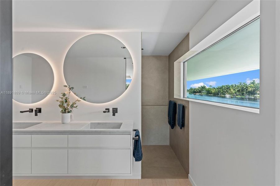 Furnished interior view inside a new home in , Fort Lauderdale (Image 14).