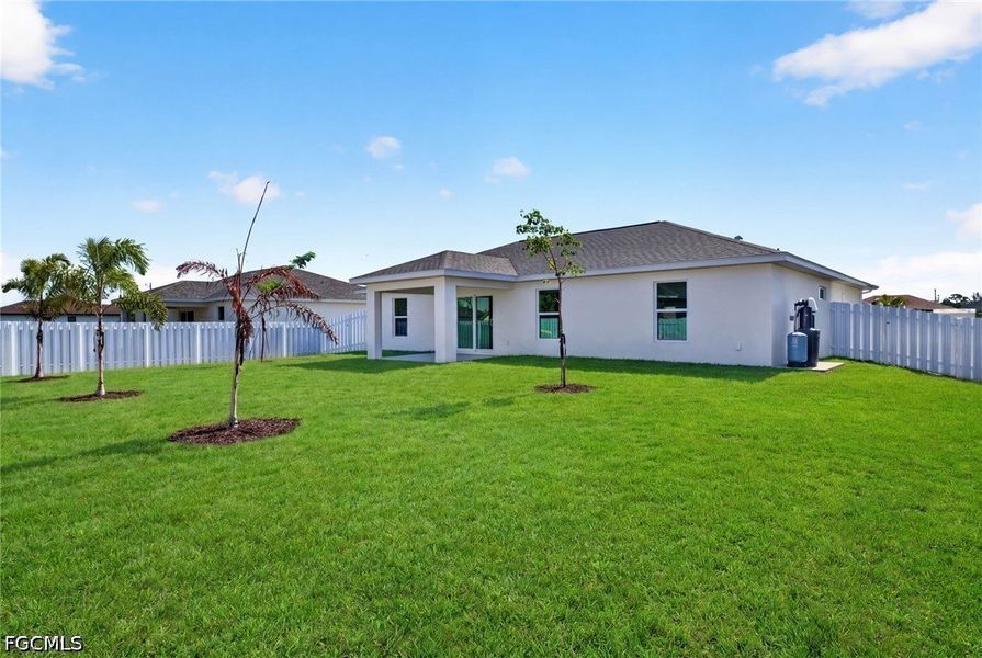 Exterior details and patio area of a home in Cape Coral, Cape Coral (Image 24).